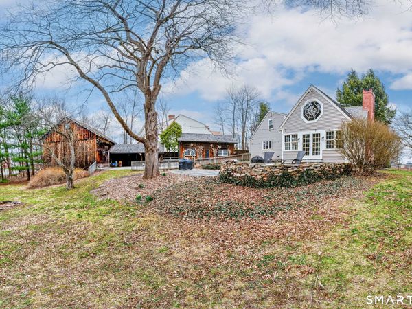 15 High , Suffield, CT 06078