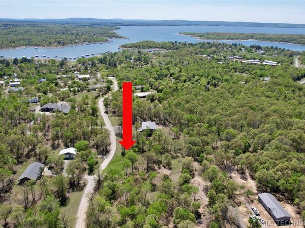 16 Duchess Creek , Porum, OK 74455