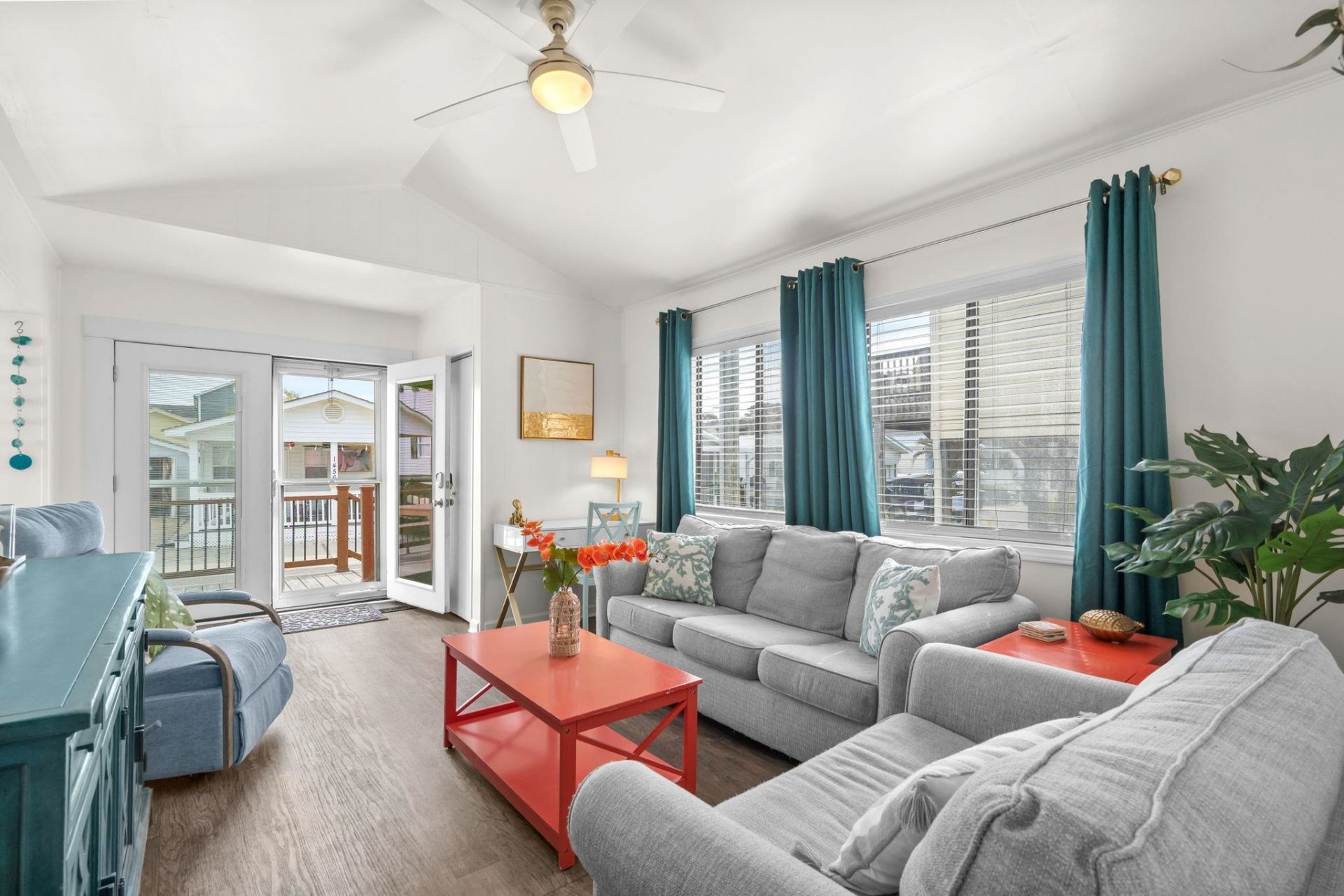 6001 - 1487 S Kings Hwy. Photo 12