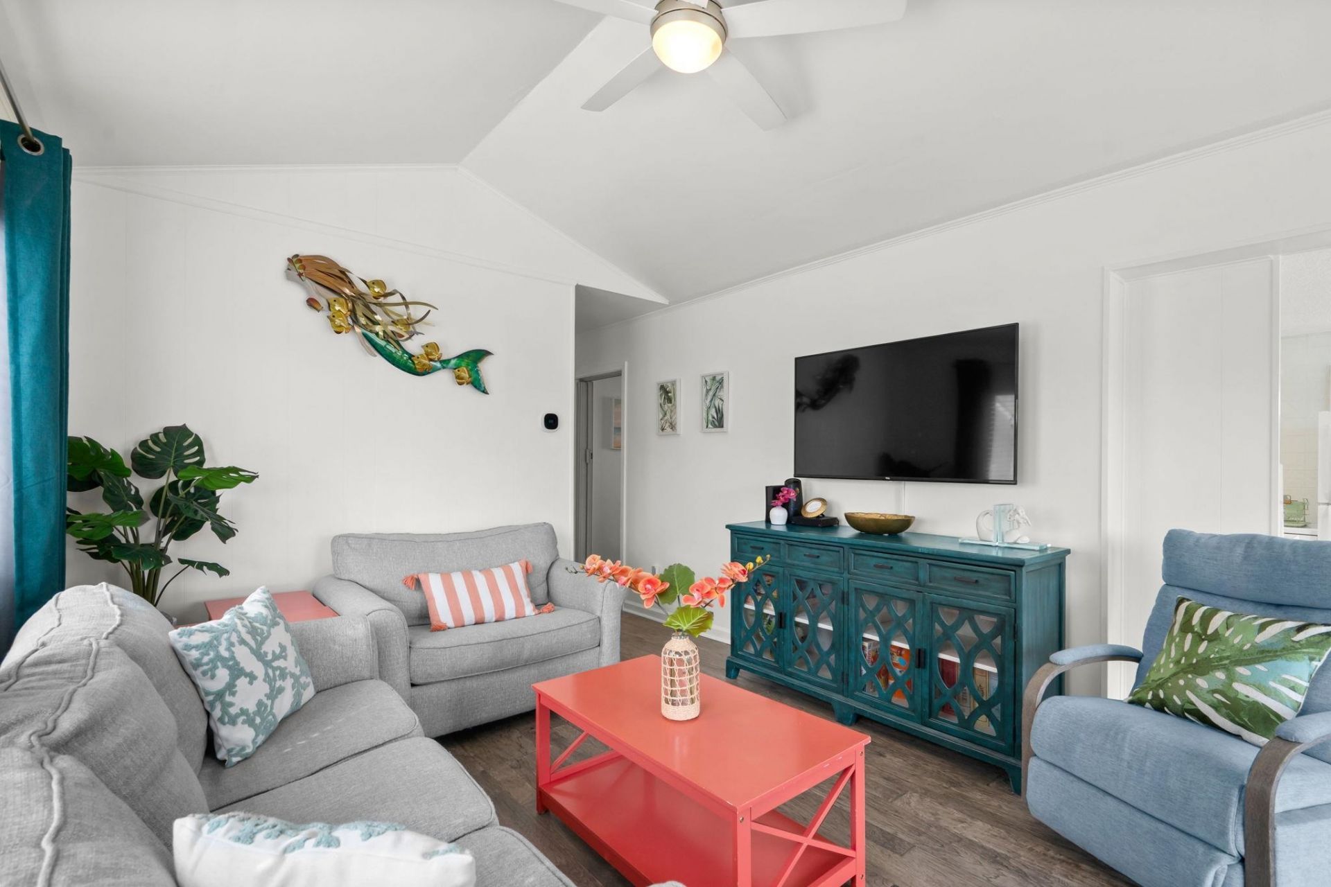 6001 - 1487 S Kings Hwy. Photo 14