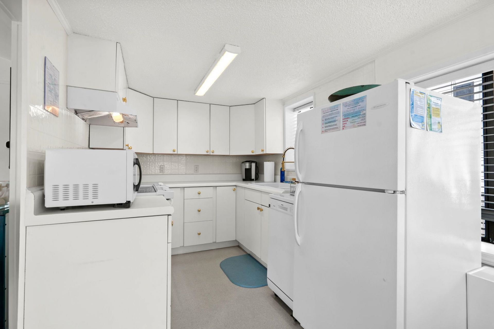 6001 - 1487 S Kings Hwy. Photo 16