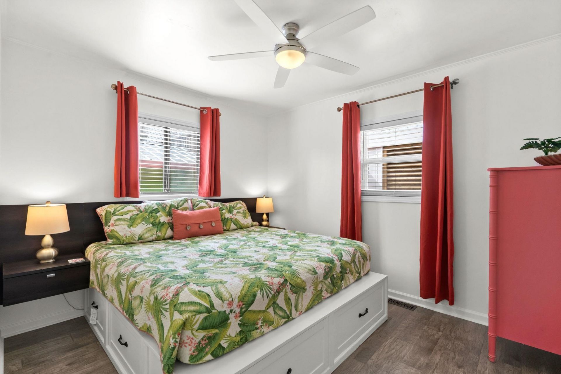 6001 - 1487 S Kings Hwy. Photo 24