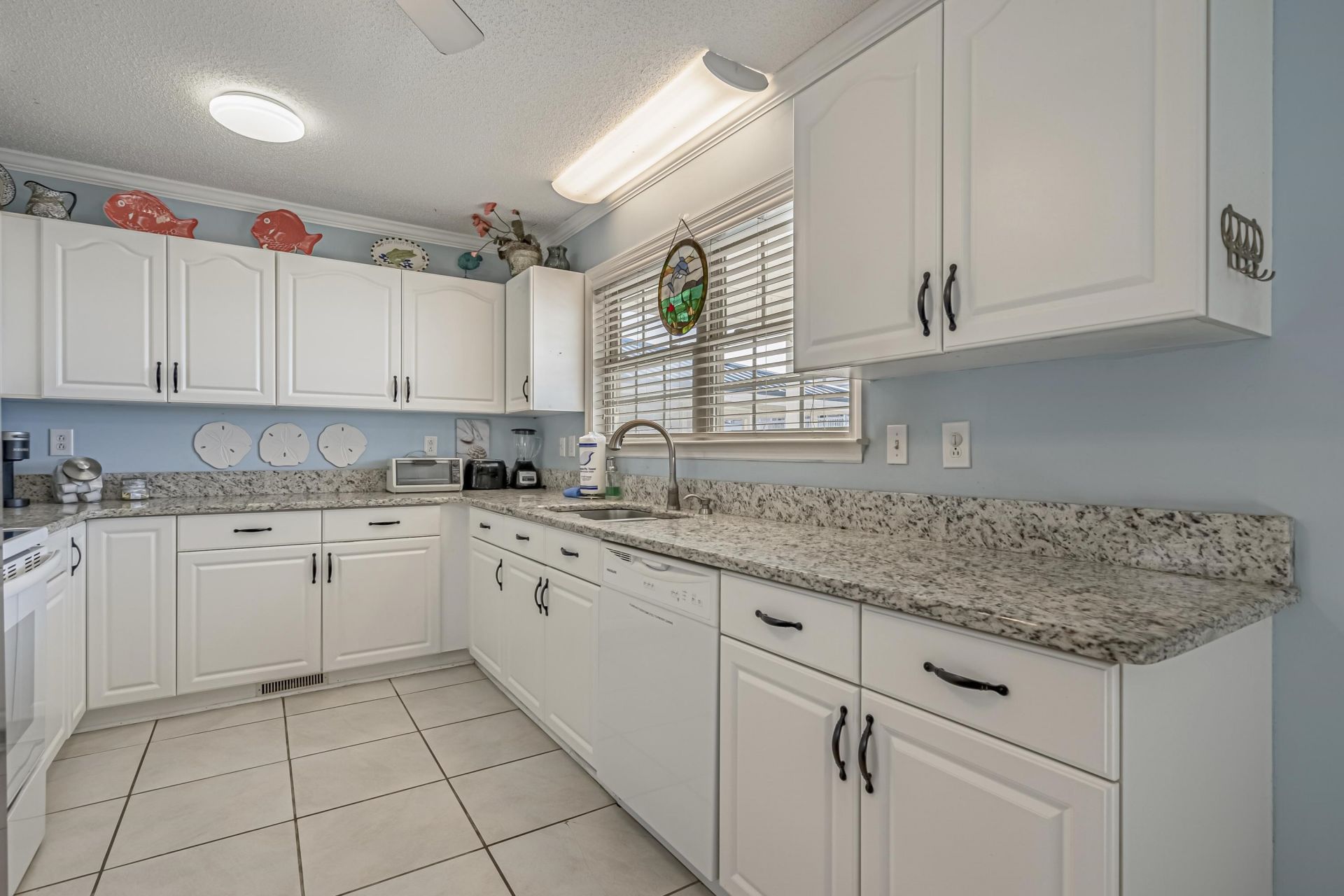 204 N 27th Ave. N  Photo 9