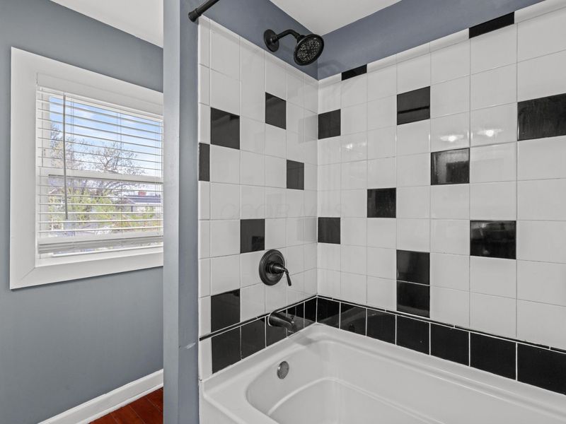 532 E Moler Street, Columbus, OH 43207 Photo 32