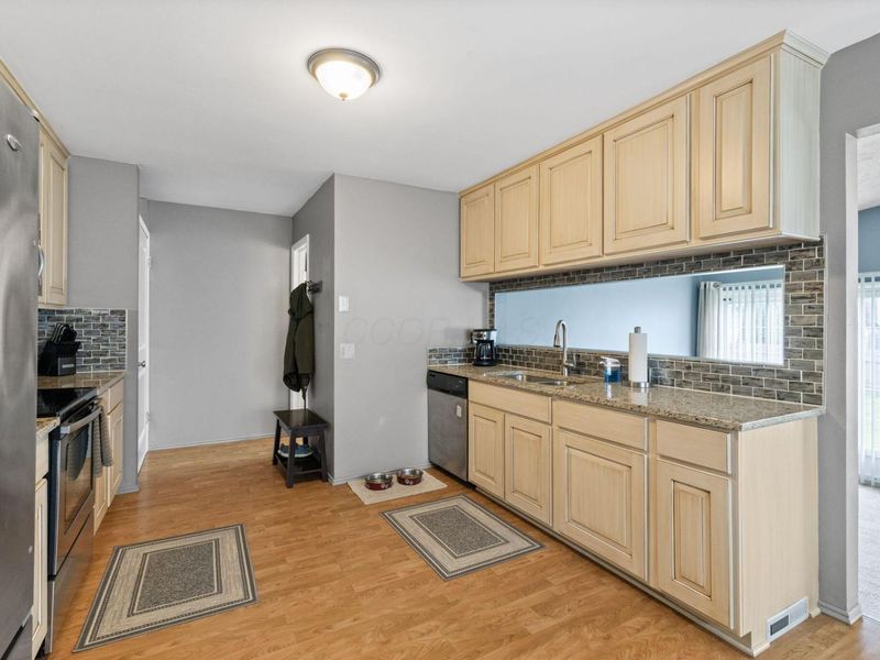 188 Fairlawn Court, Westerville, OH 43081 Photo 9