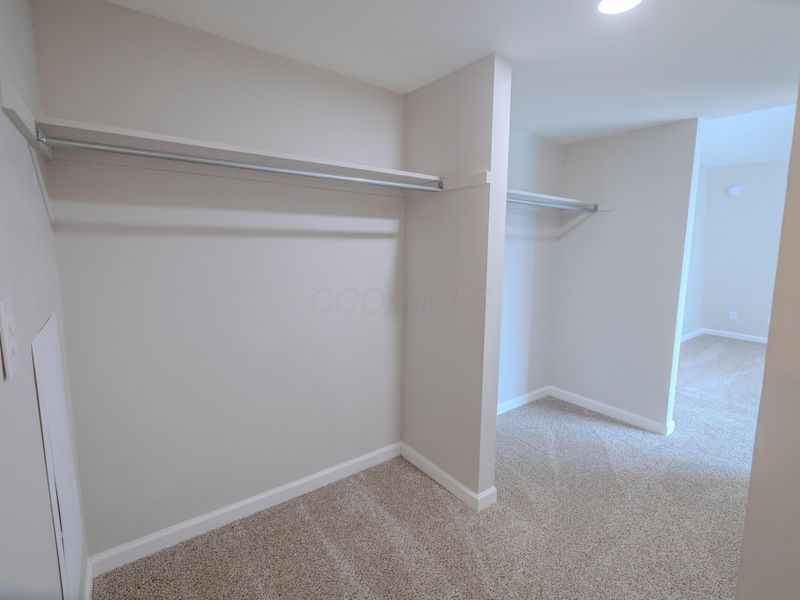 5437 Worthington Forest Place E, Columbus, OH 43229 Photo 26