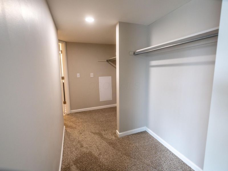 5437 Worthington Forest Place E, Columbus, OH 43229 Photo 27