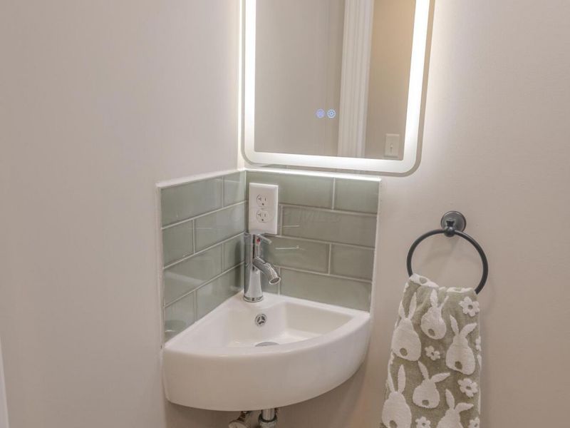 5437 Worthington Forest Place E, Columbus, OH 43229 Photo 33