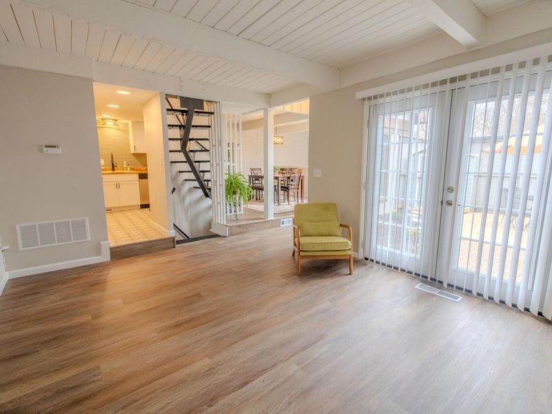 5437 Worthington Forest Place E, Columbus, OH 43229 Photo 6