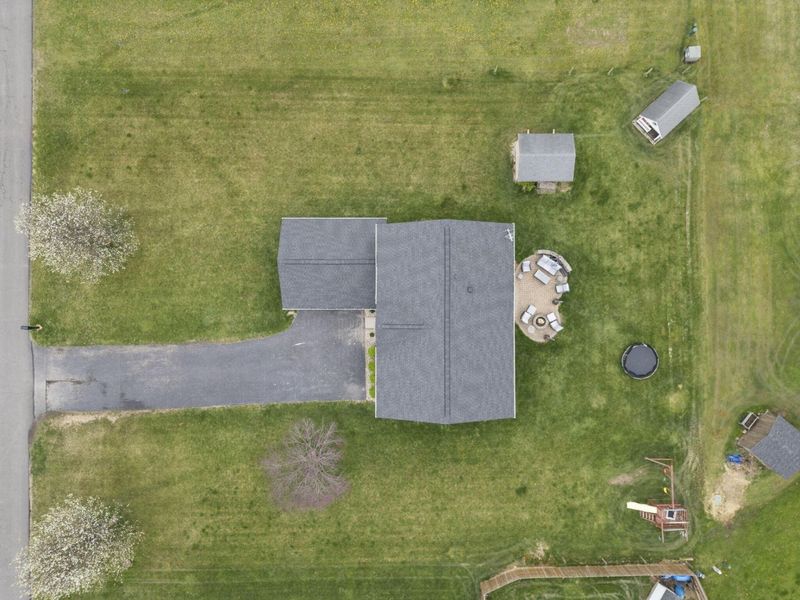 3153 Devonshire Drive, Delaware, OH 43015 Photo 5