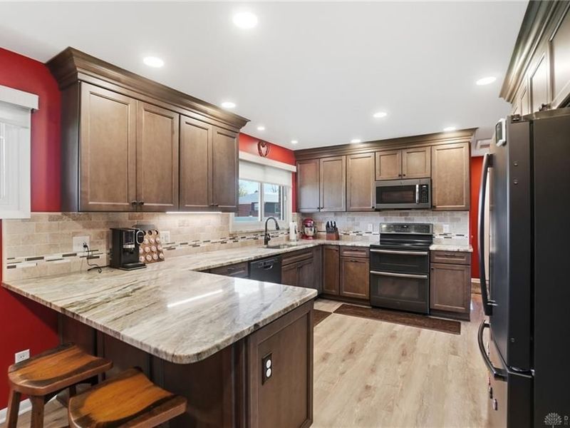 519 Kenbrook Drive, Vandalia, OH 45377 Photo 11