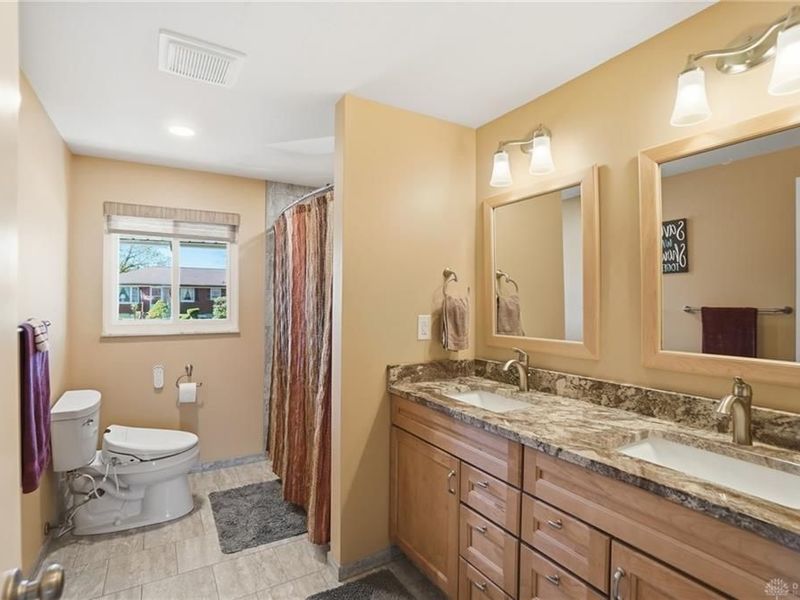 519 Kenbrook Drive, Vandalia, OH 45377 Photo 22