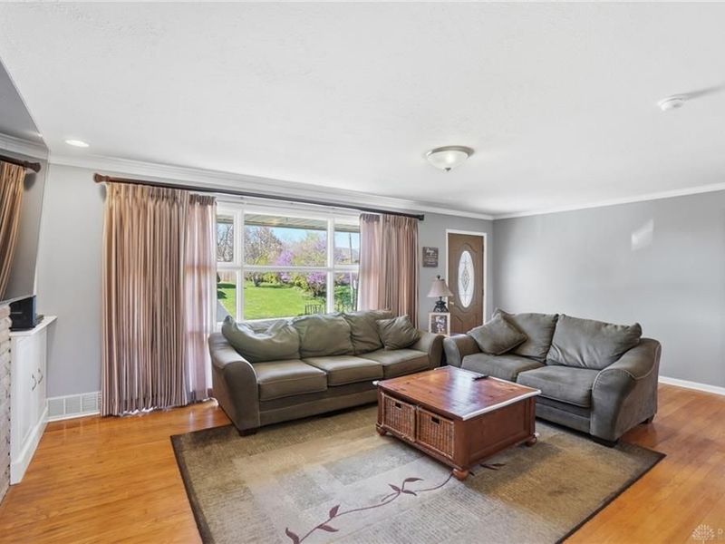 519 Kenbrook Drive, Vandalia, OH 45377 Photo 9