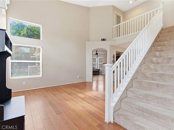 922 Naples Drive, Corona, CA 92882