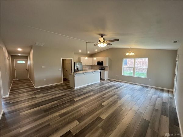 118 Burgundy Drive, Union, OH 45322