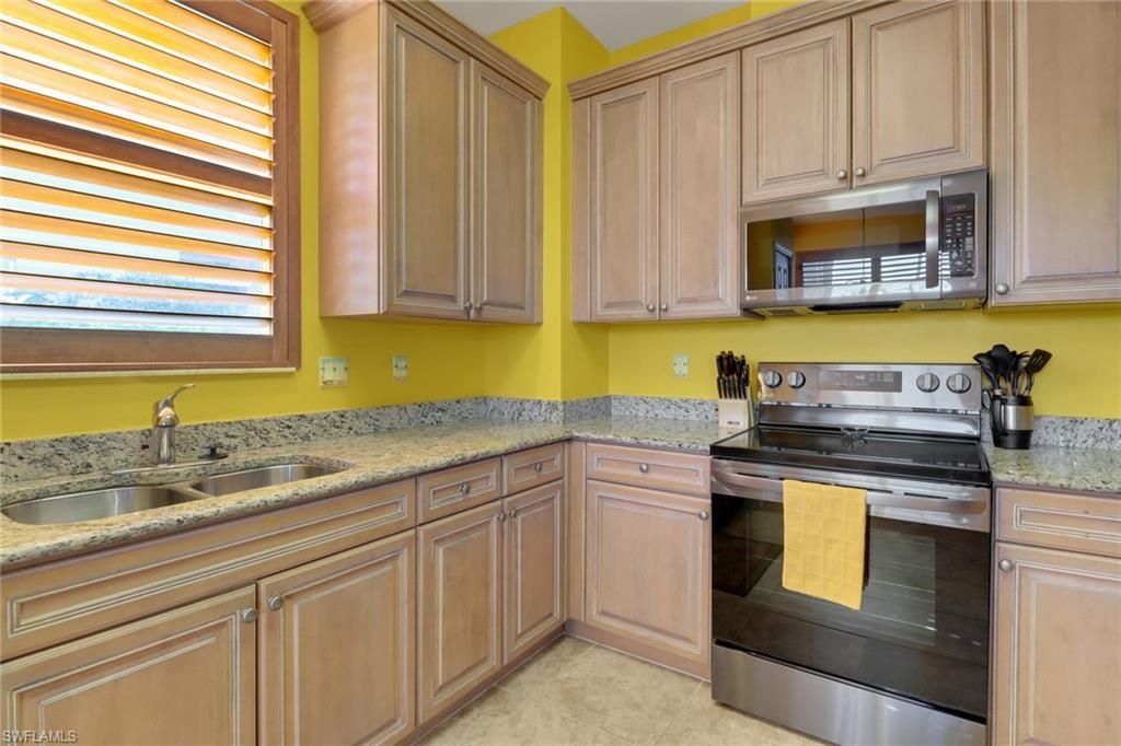 16580 Goldenrod Ln, Unit 103, Alva, FL 33920 Photo