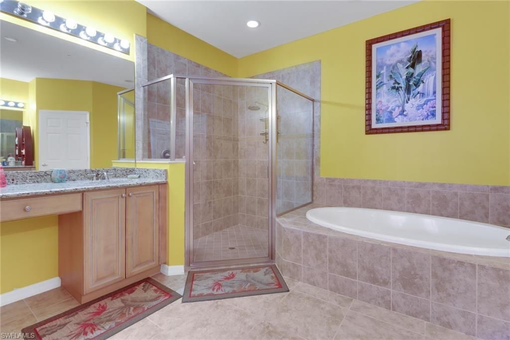 16580 Goldenrod Ln, Unit 103, Alva, FL 33920 Photo