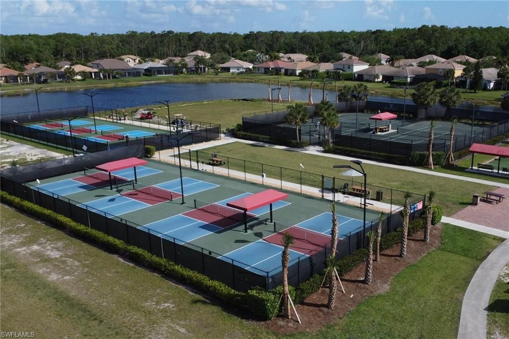 16580 Goldenrod Ln, Unit 103, Alva, FL 33920 Photo