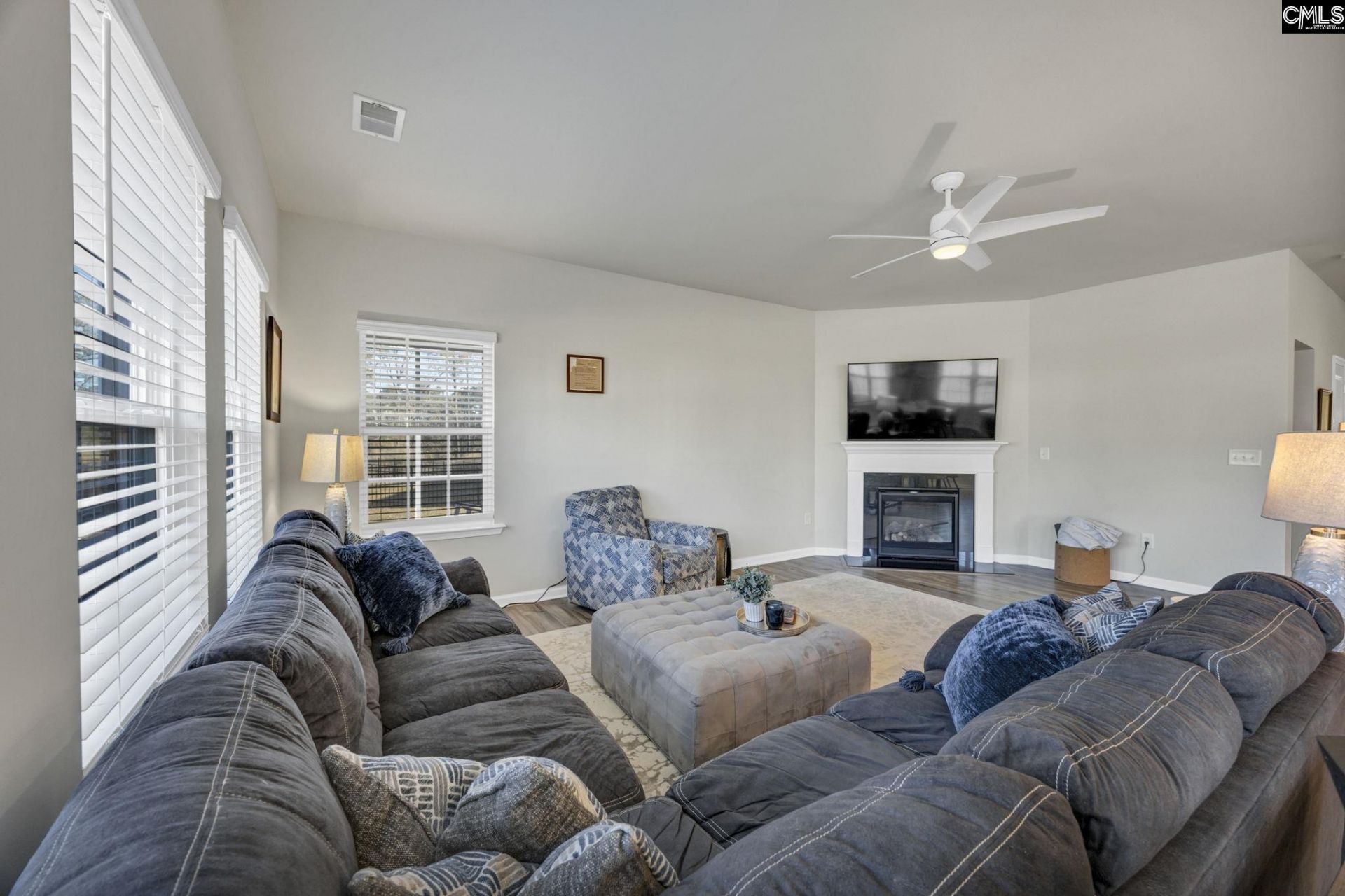 409 Layup Circle  Photo 16