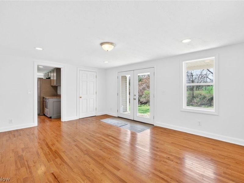 744 Wooster Street , Canal Fulton, OH 44614 Photo 3