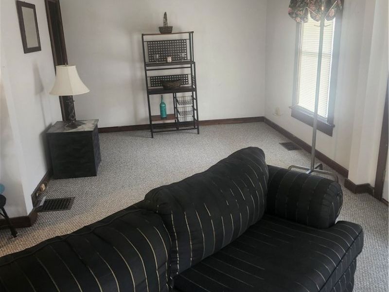 1300 Mount Vernon Avenue , Akron, OH 44310 Photo 5