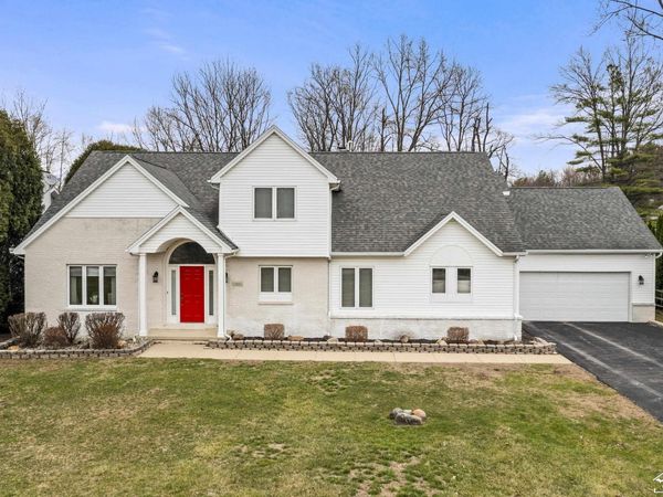 11662 Wells Road, Petersburg, MI 49270