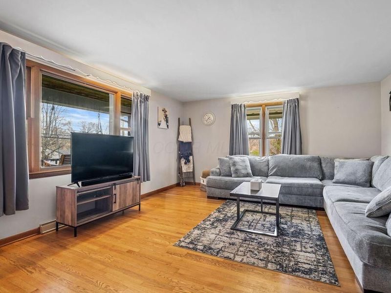 185 E Cedar Street, Mount Gilead, OH 43338 Photo 5