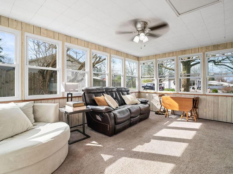 185 E Cedar Street, Mount Gilead, OH 43338 Photo 9