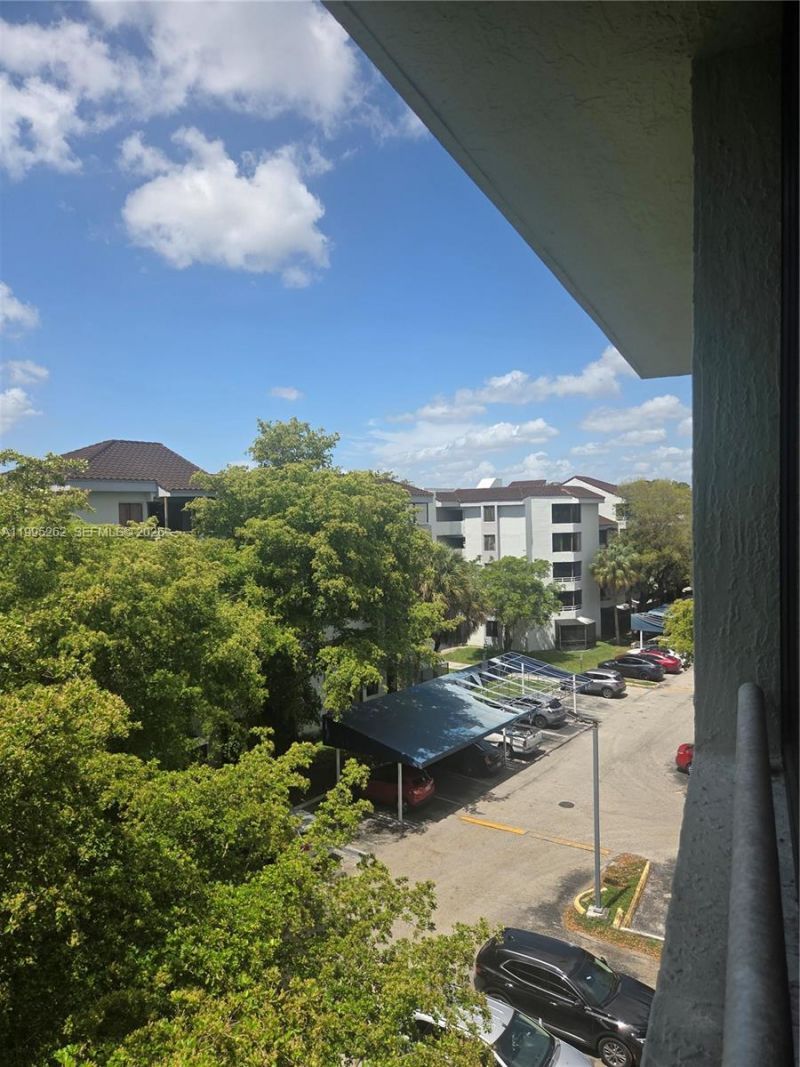 8365 SW 152nd Ave, Unit 3, Miami, FL 33193 Photo