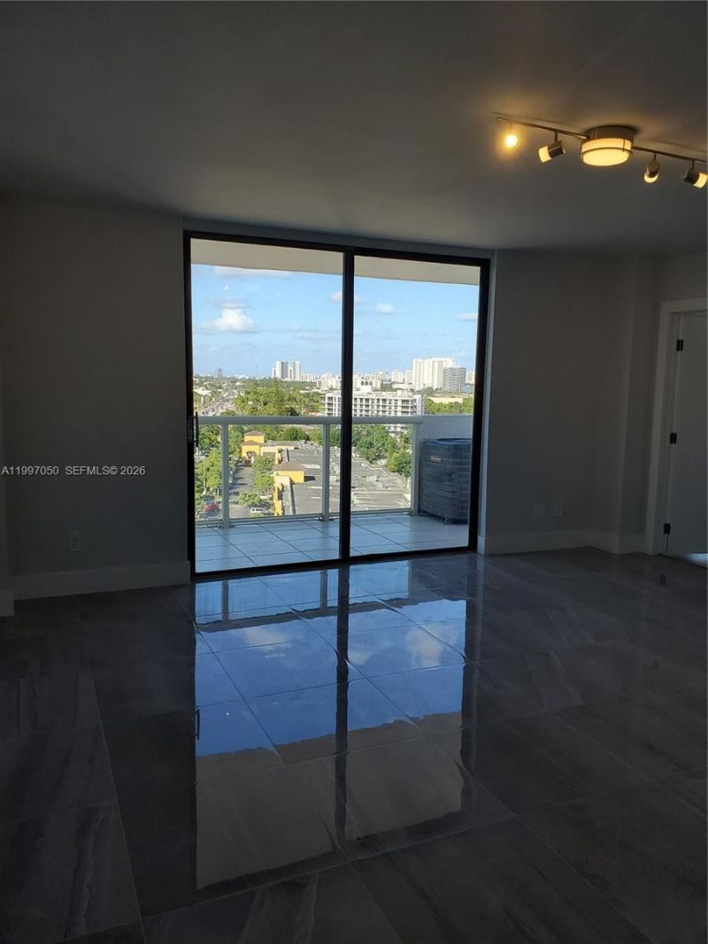 13499 Biscayne Blvd, Unit 1105, North Miami, FL 33181 Photo