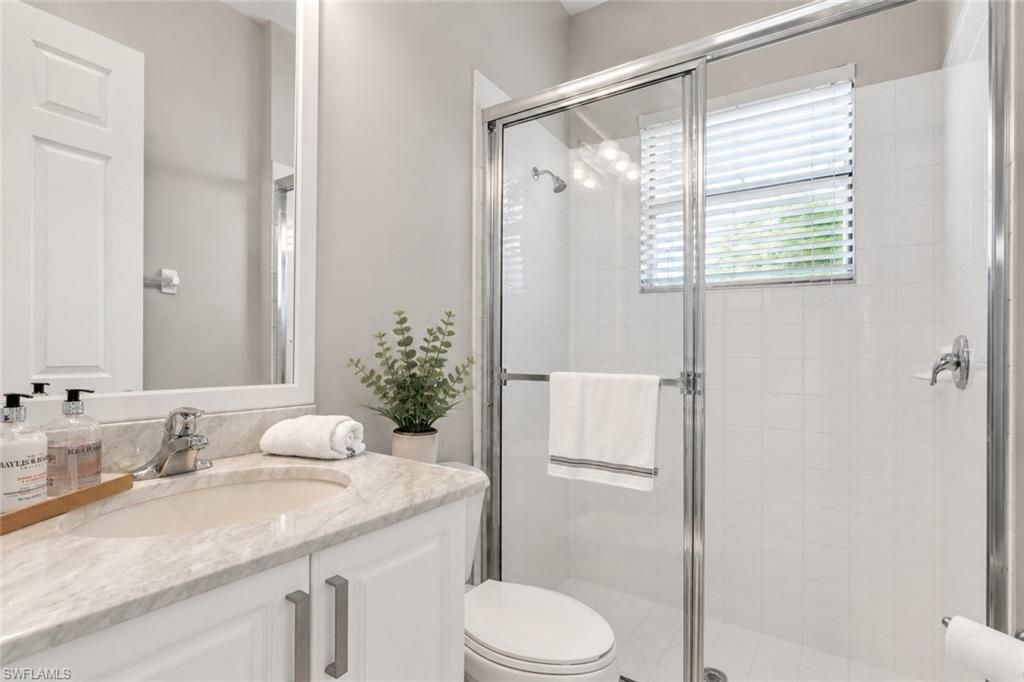 3323 Atlantic Cir, Naples, FL 34119 Photo