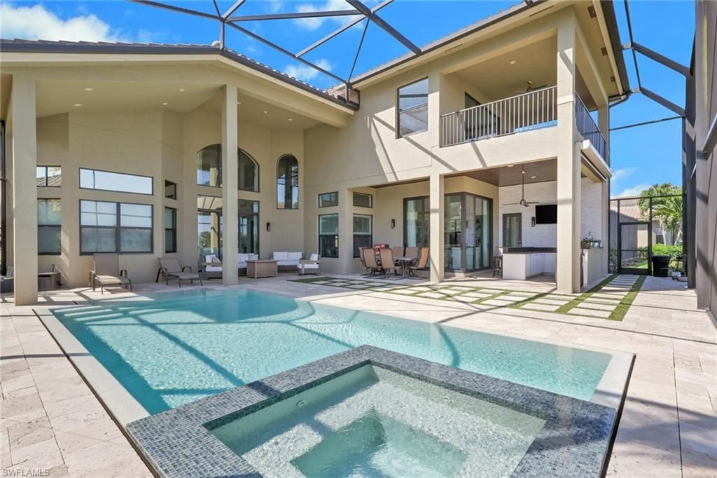 3323 Atlantic Cir, Naples, FL 34119 Photo