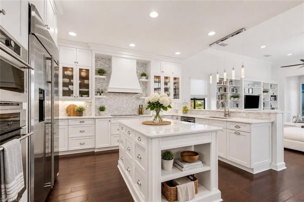 3323 Atlantic Cir, Naples, FL 34119 Photo