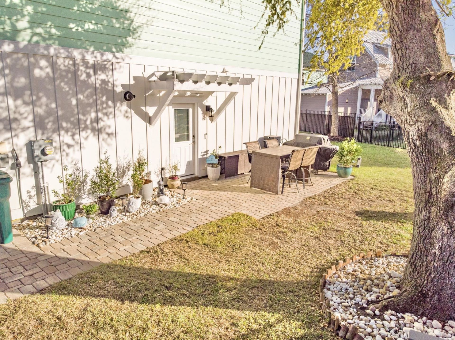 109 Mcilroy Ct. Photo 5