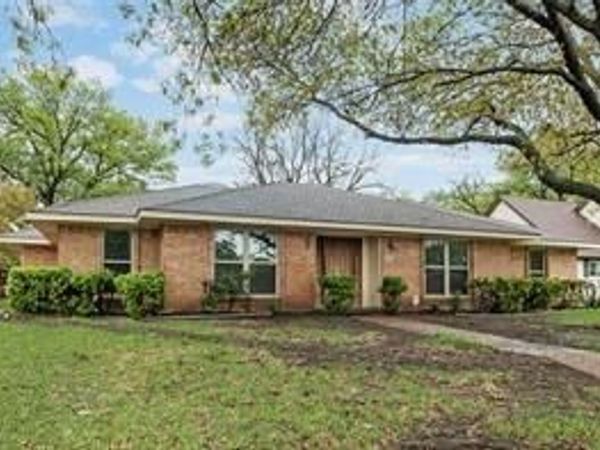 13030 Mitchwin Road, Farmers Branch, TX 75234