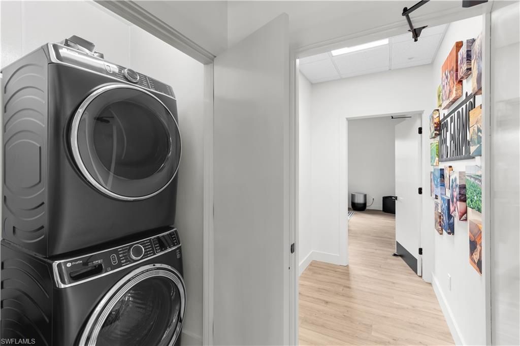 6890 Hendry Creek Dr, Fort Myers, FL 33908 Photo