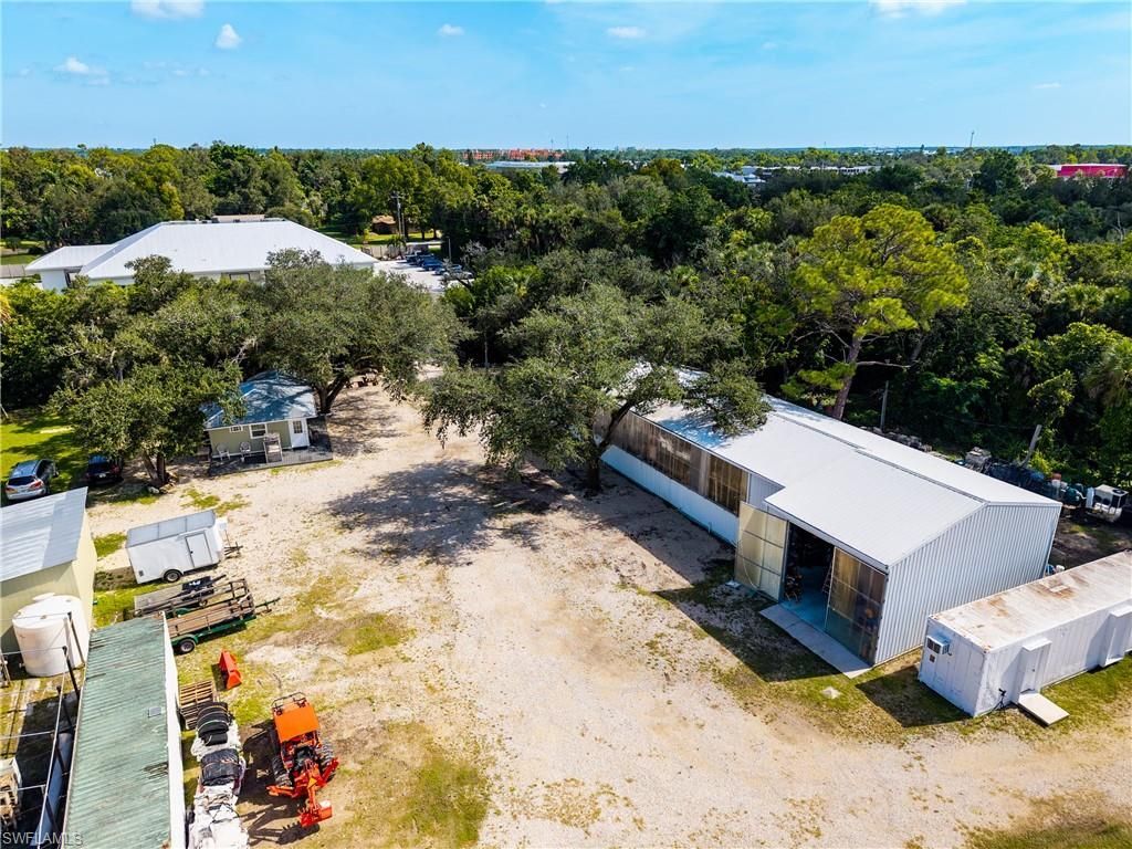 6890 Hendry Creek Dr, Fort Myers, FL 33908 Photo