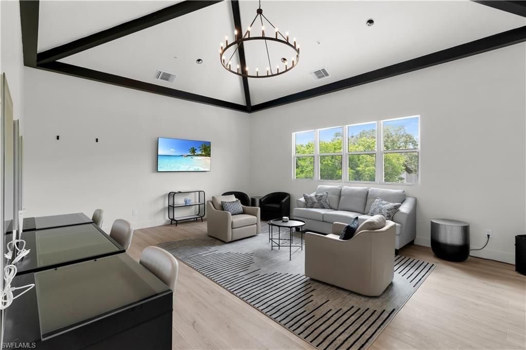 6890 Hendry Creek Dr, Fort Myers, FL 33908 Photo