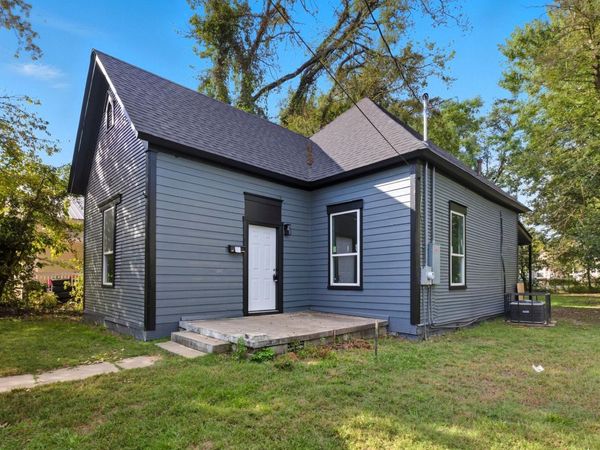 1223 W 10th Street , North Little Rock, AR 72114