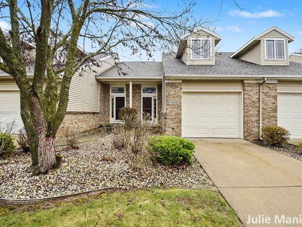 7499 Navajo Valley Drive SW, Byron Center, MI 49315