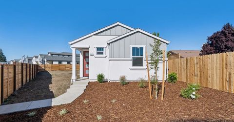 6525 Jacinto Ave, Sacramento, CA 95823 Photo