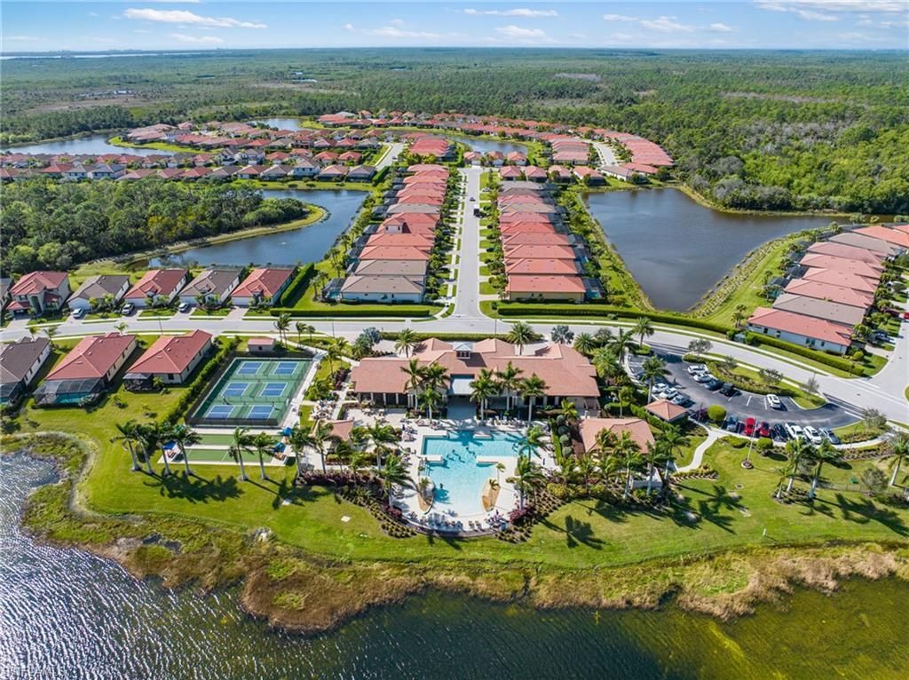 1287 Manado Dr, Naples, FL 34113 Photo