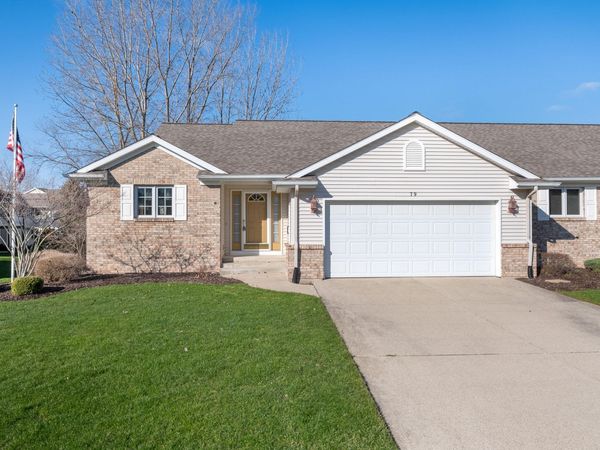 79 Jason Ridge Court SW, Grand Rapids, MI 49534