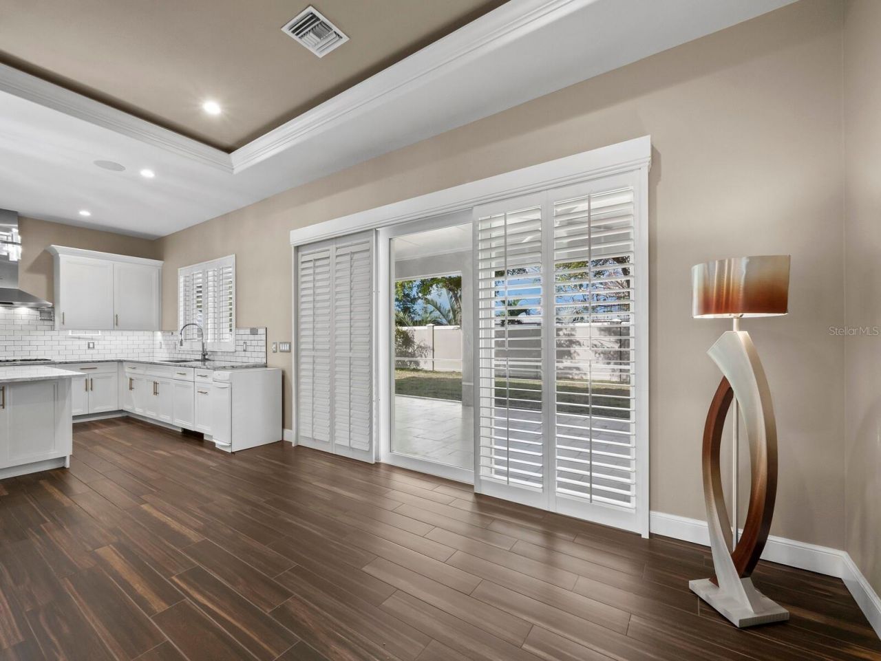 5618 Britannia Drive, Sarasota, FL 34231 Photo