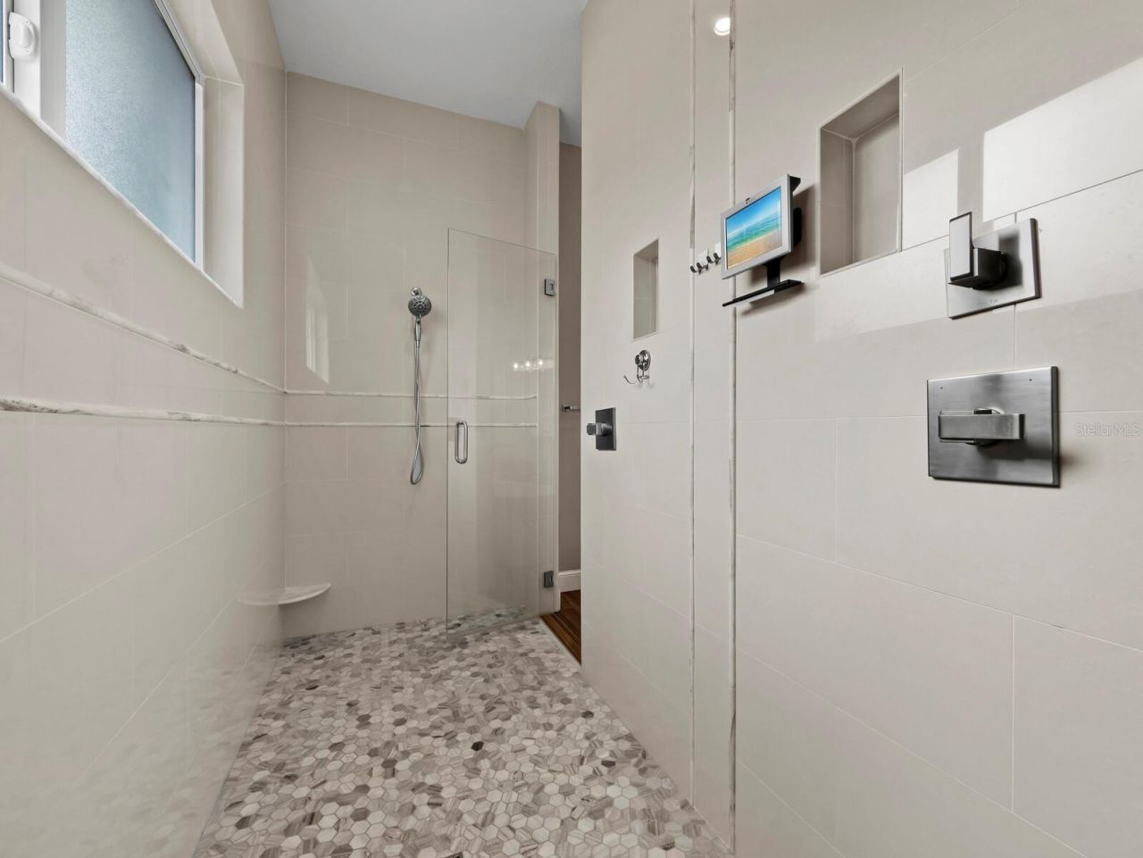 5618 Britannia Drive, Sarasota, FL 34231 Photo