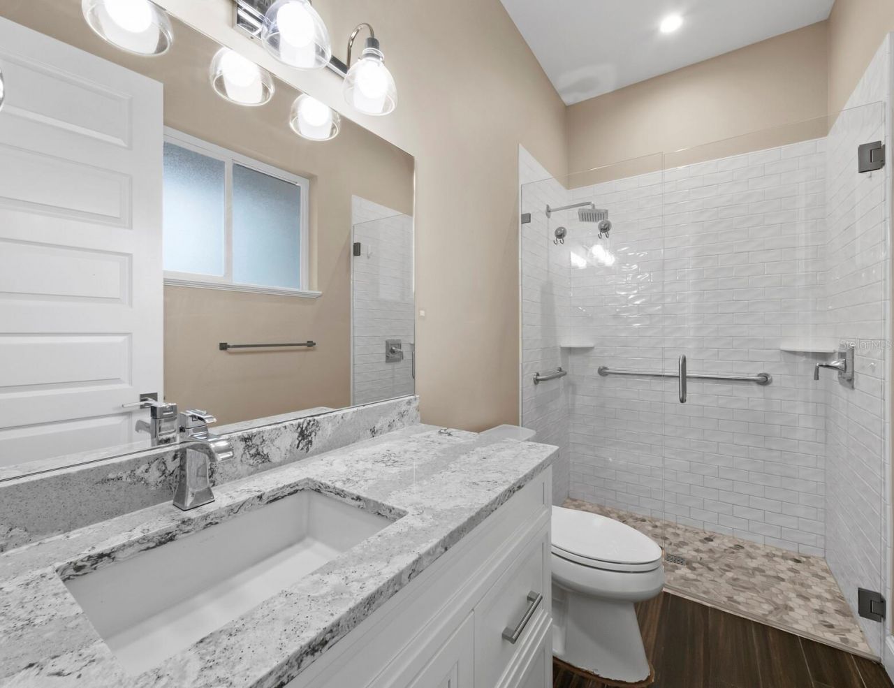 5618 Britannia Drive, Sarasota, FL 34231 Photo