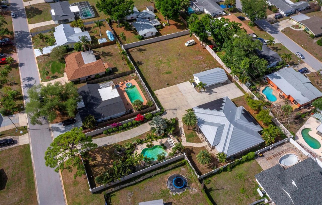 5618 Britannia Drive, Sarasota, FL 34231 Photo