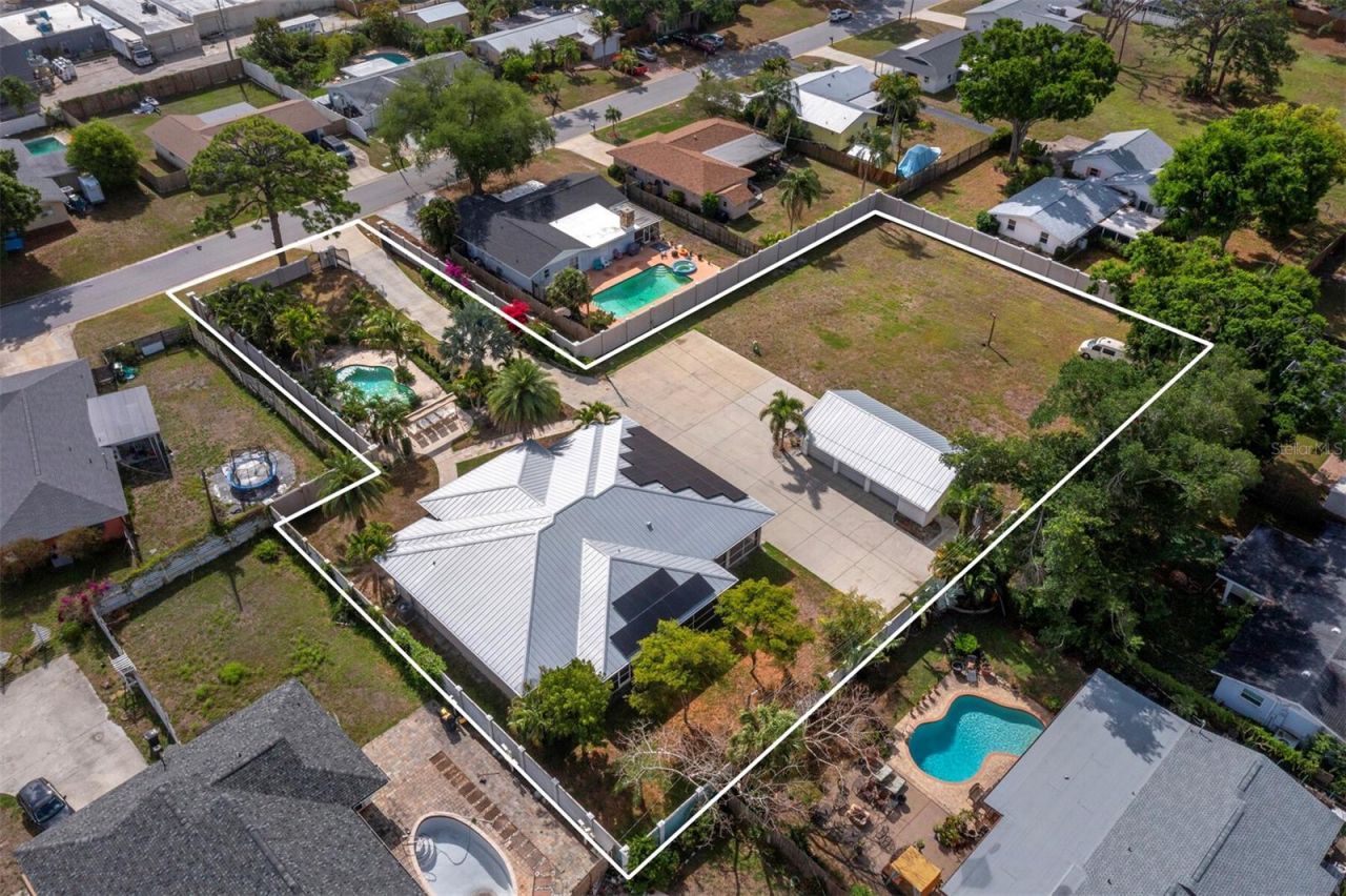 5618 Britannia Drive, Sarasota, FL 34231 Photo