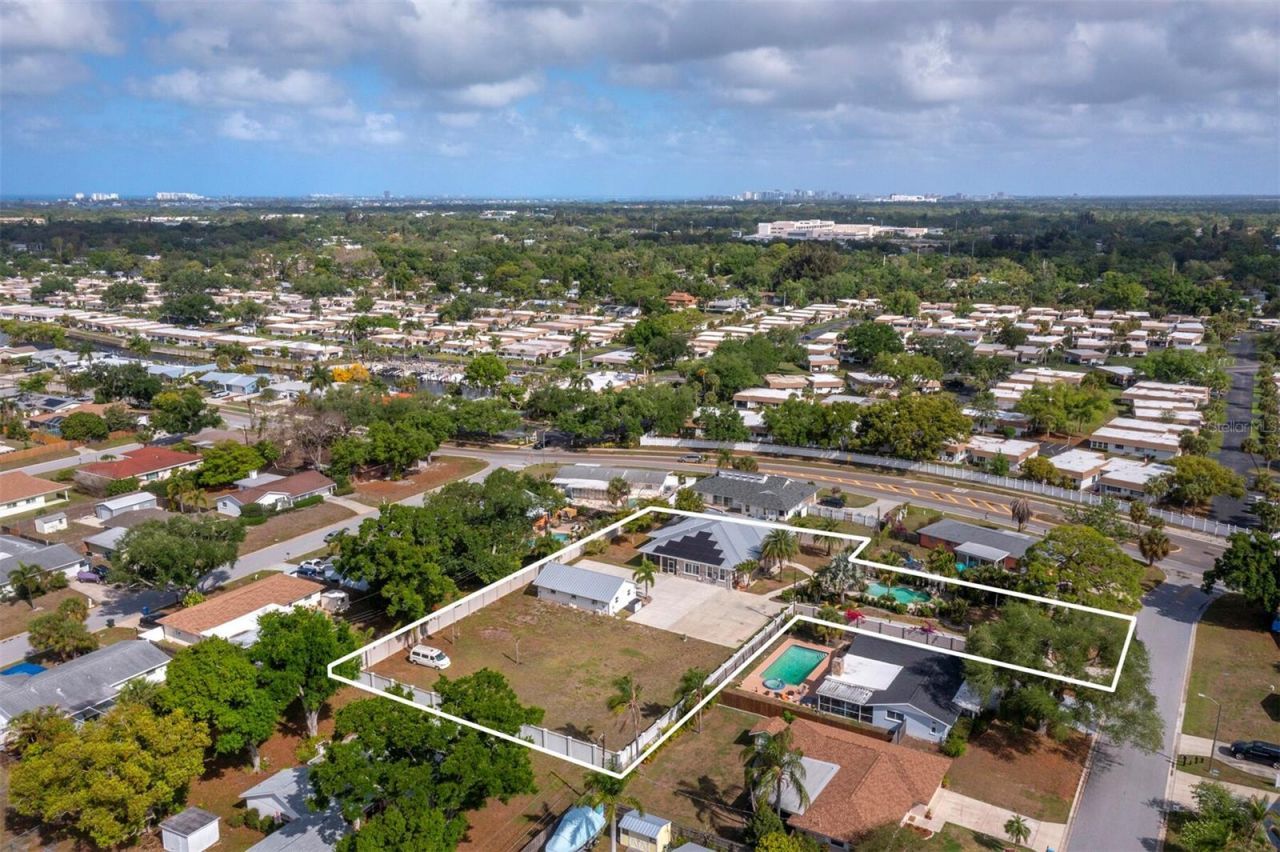 5618 Britannia Drive, Sarasota, FL 34231 Photo