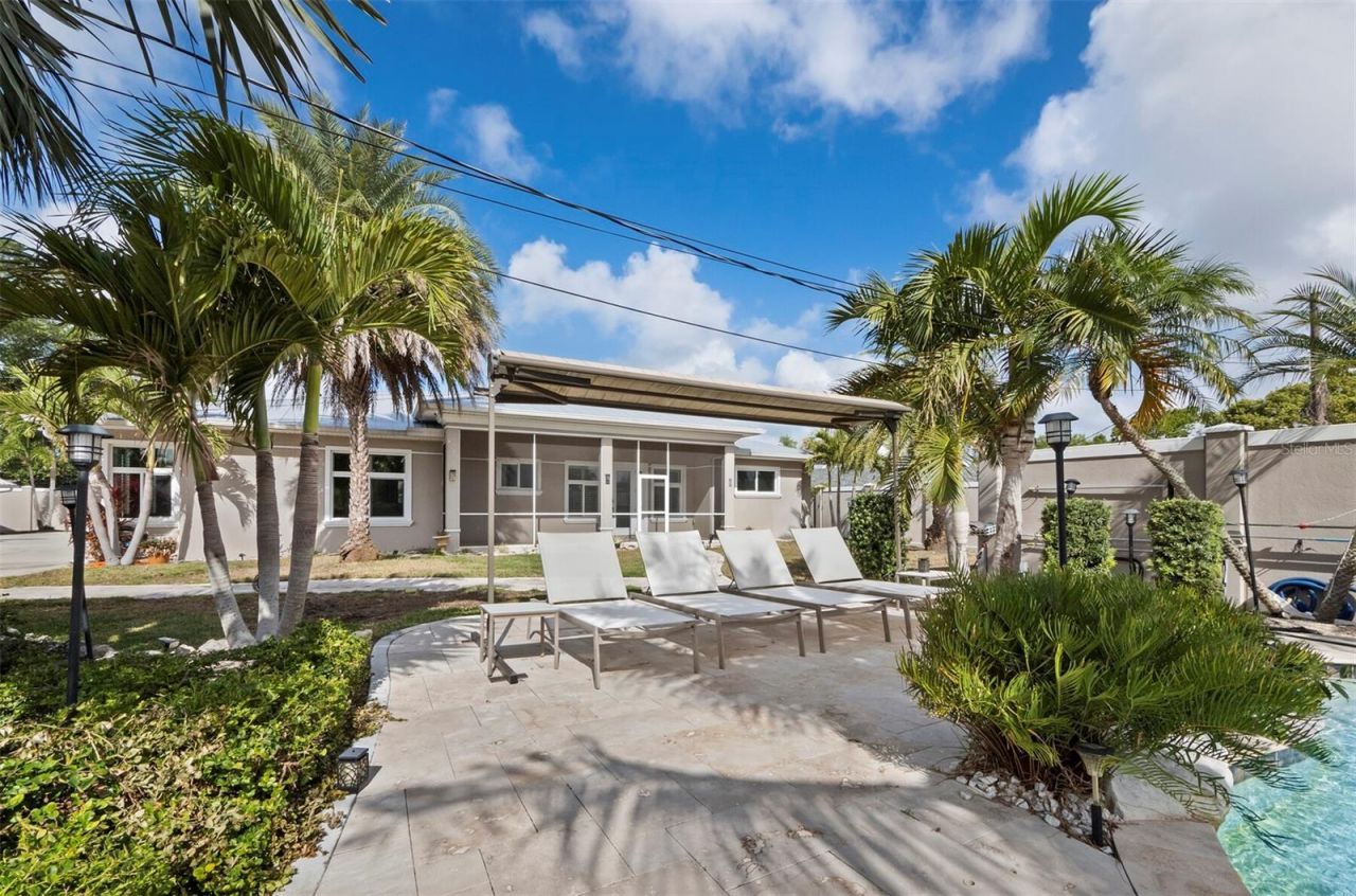 5618 Britannia Drive, Sarasota, FL 34231 Photo